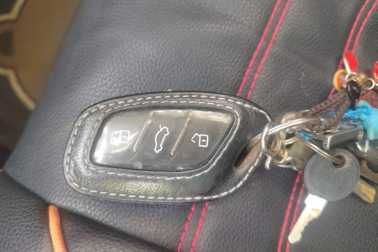 Used Roewe RX3 2020 1.6L CVT 4G Connected Ultra-Fun Elite Edition Vehicle Key