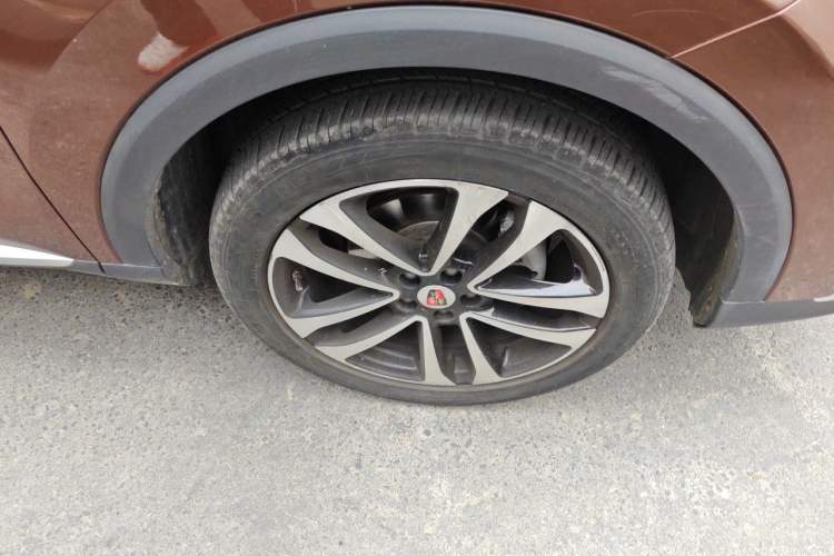 Used Roewe RX3 2020 1.6L CVT 4G Connected Ultra-Cool Flagship Edition Exterior 1