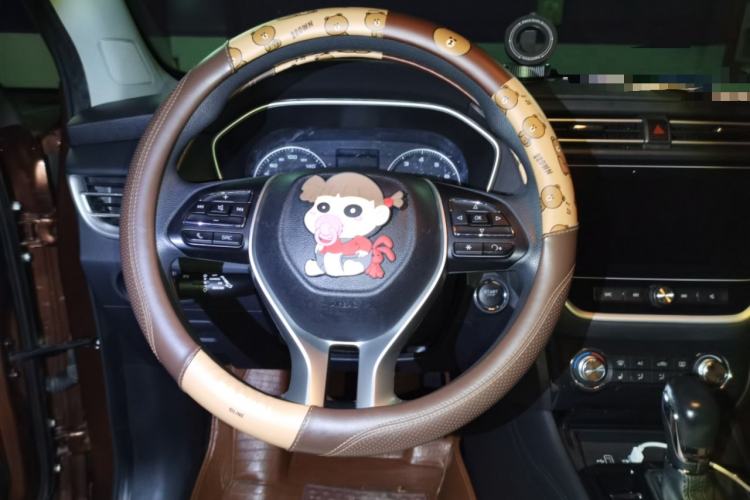 Used Roewe RX3 2020 1.6L CVT 4G Connected Ultra-Cool Flagship Edition Steering Wheel