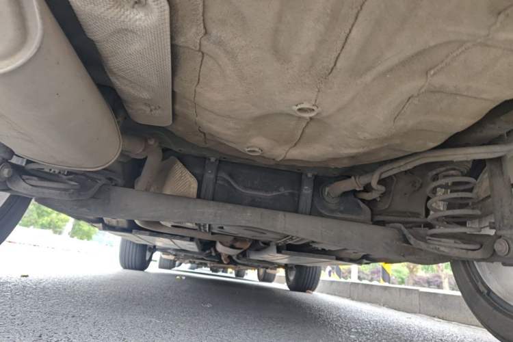 Used Roewe RX3 2021 PRO 1.6L Manual Flagship Model Chassis Rear