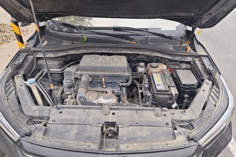 Used Roewe RX3 2021 PRO 1.6L Manual Flagship Model Engine Bay