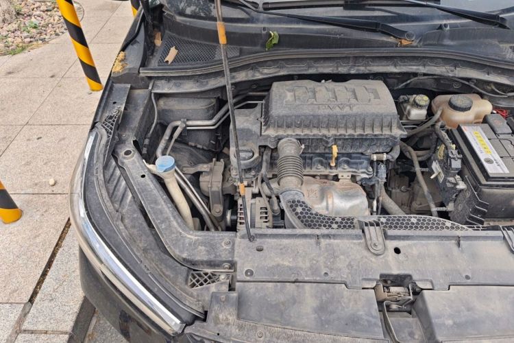 Used Roewe RX3 2021 PRO 1.6L Manual Flagship Model Engine Bay Right