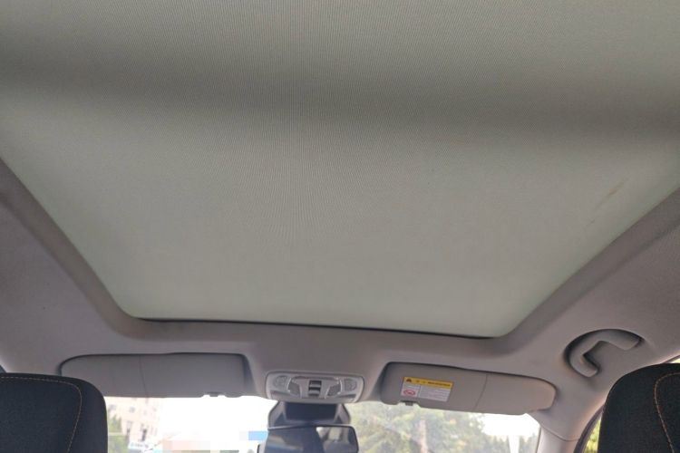 Used Roewe RX3 2021 PRO 1.6L Manual Flagship Model Headliner