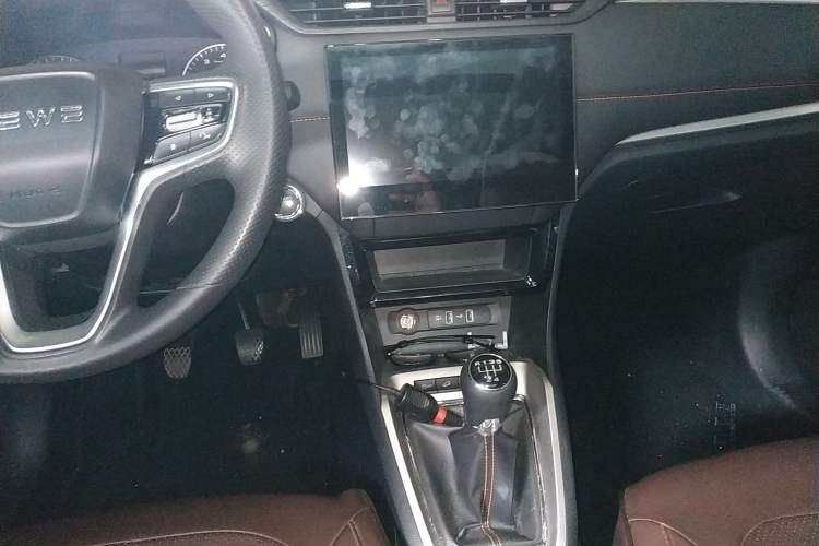 Used Roewe RX3 2021 PRO 1.6L Manual Flagship Model Audio And AC Panel