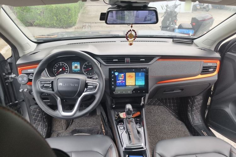 Used Roewe RX3 2021 PRO 1.6L CVT Flagship Model Center Console