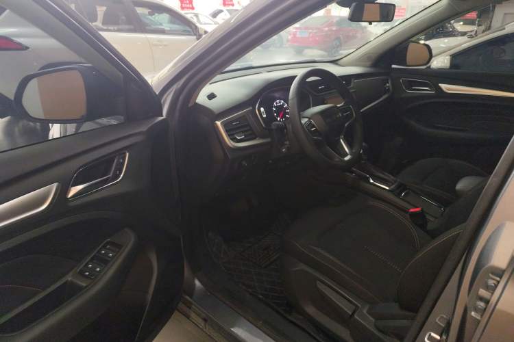 Used Roewe RX3 2021 PRO 1.6L CVT Elite Model Driver Seat