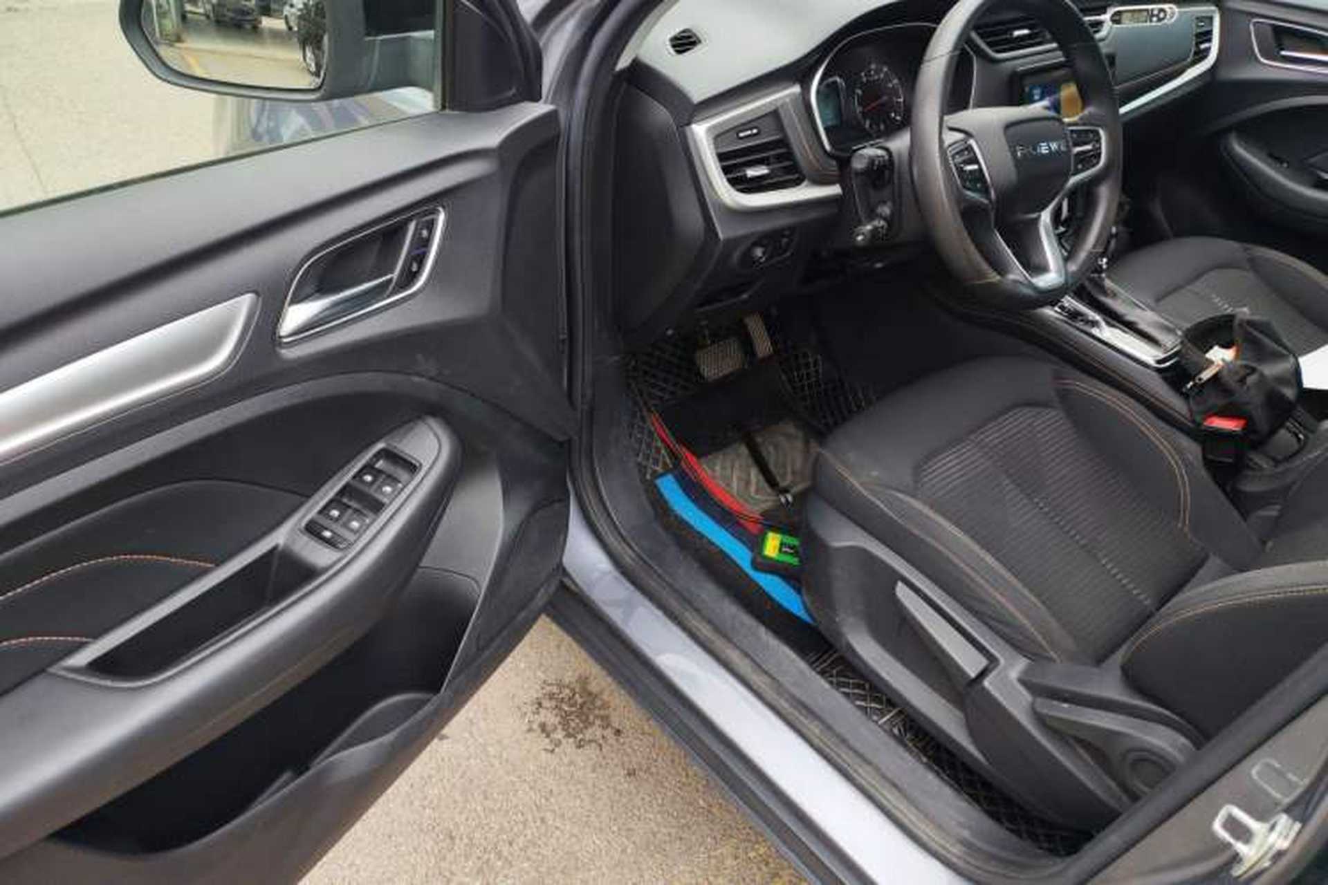 Used Roewe RX3 2021 PRO 1.6L CVT Elite Model Driver Seat
