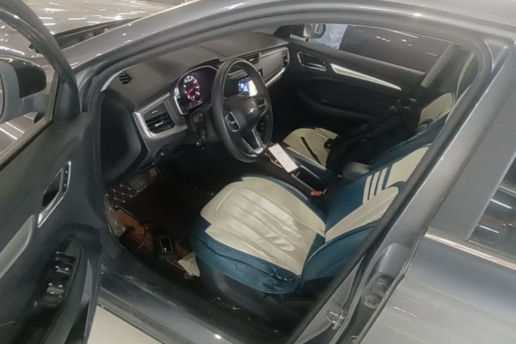 Used Roewe RX3 2021 PRO 1.6L CVT Elite Model Driver Seat