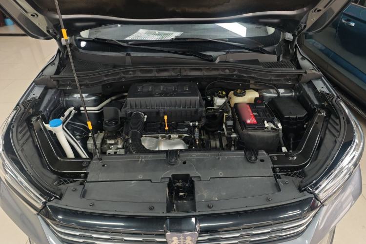 Used Roewe RX3 2021 PRO 1.6L CVT Elite Model Engine Bay