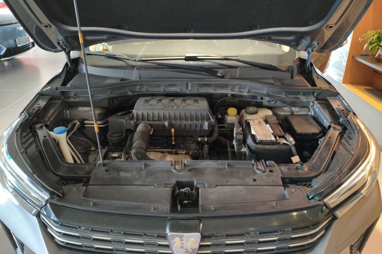 Used Roewe RX3 2021 PRO 1.6L CVT Elite Model Engine Bay