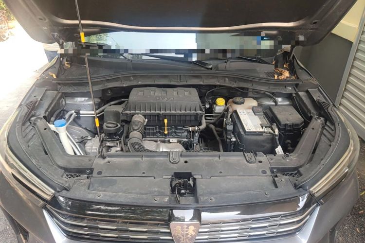 Used Roewe RX3 2021 PRO 1.6L CVT Flagship Model Engine Bay