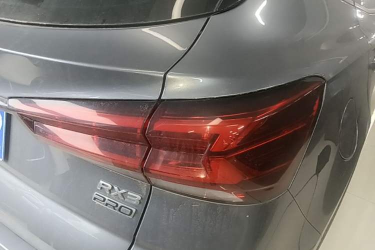 Used Roewe RX3 2021 PRO 1.6L CVT Elite Model Exterior 3