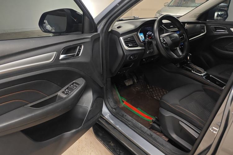 Used Roewe RX3 2021 PRO 1.6L CVT Elite Model Interior 3