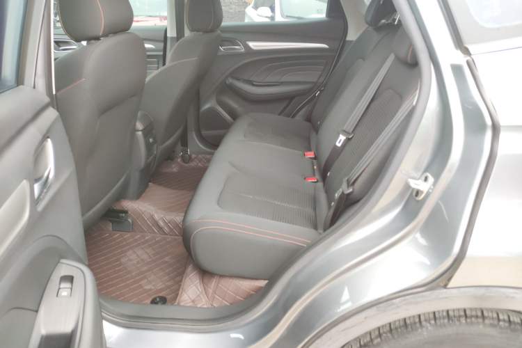 Used Roewe RX3 2021 PRO 1.6L CVT Elite Model Interior 4