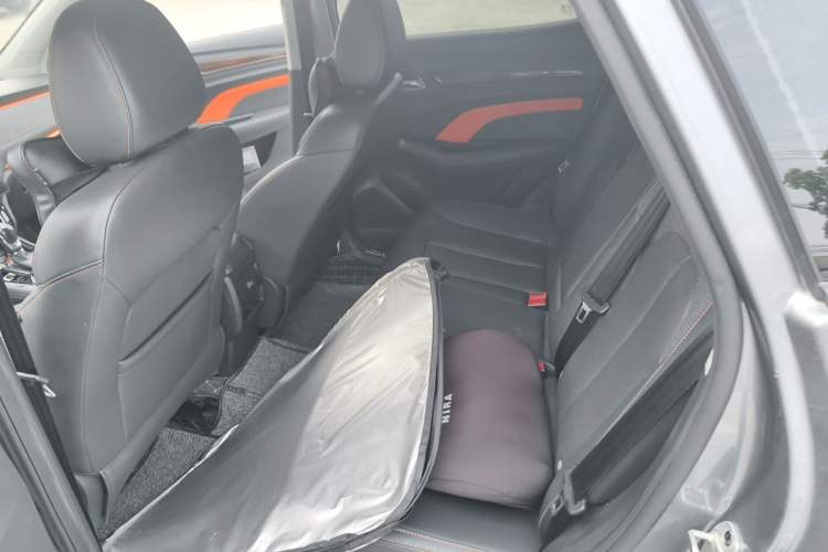 Used Roewe RX3 2021 PRO 1.6L CVT Flagship Model Left Rear Seat
