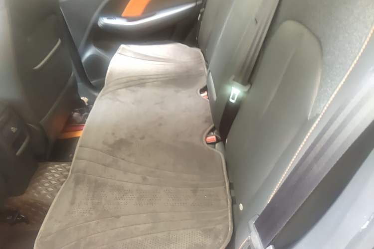 Used Roewe RX3 2021 PRO 1.6L CVT Flagship Model Left Rear Seat