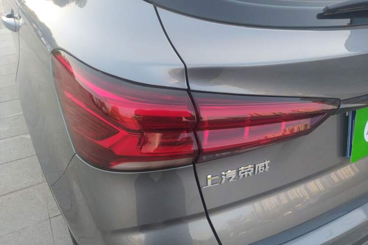 Used Roewe RX3 2021 PRO 1.6L CVT Flagship Model Left Rear Taillight