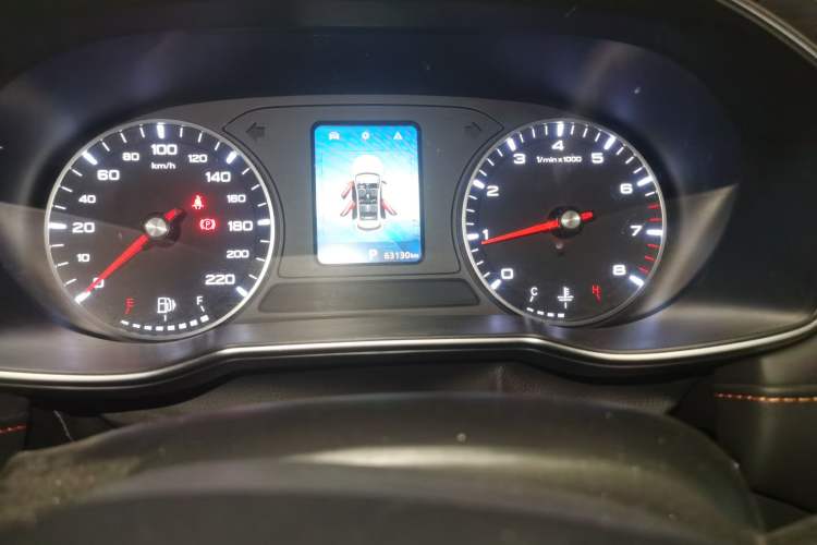 Used Roewe RX3 2021 PRO 1.6L CVT Elite Model Odometer Close Up