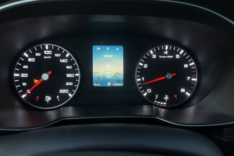 Used Roewe RX3 2021 PRO 1.6L CVT Elite Model Odometer Close Up