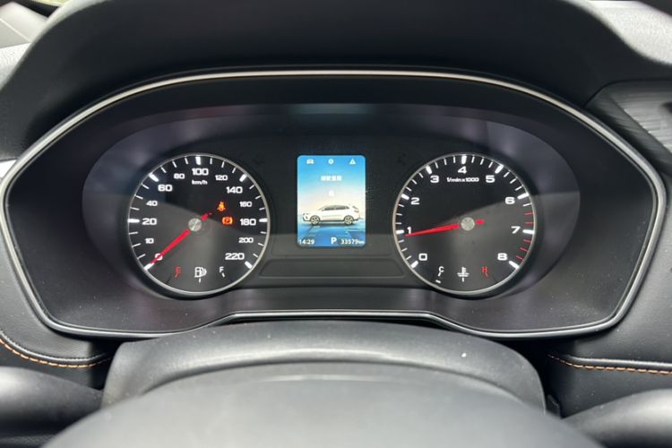 Used Roewe RX3 2021 PRO 1.6L CVT Elite Model Odometer Close Up