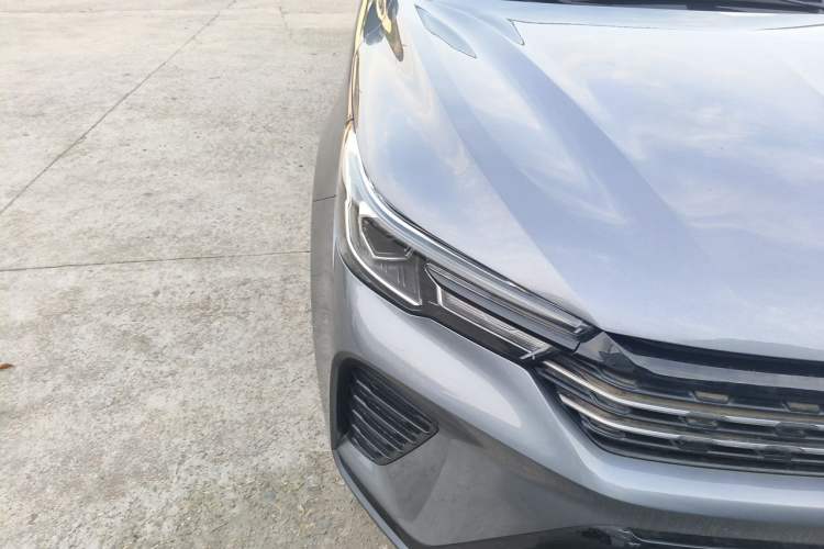 Used Roewe RX3 2021 PRO 1.6L CVT Flagship Model Right Front Headlight