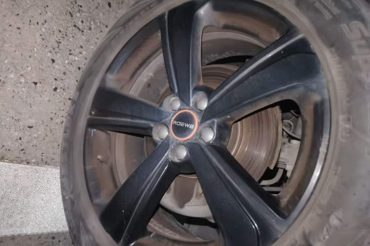 Used Roewe RX3 2021 PRO 1.6L CVT Elite Model Right Front Wheel Hub