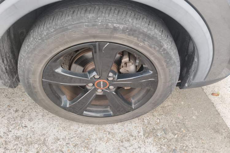 Used Roewe RX3 2021 PRO 1.6L CVT Flagship Model Right Front Wheel Hub