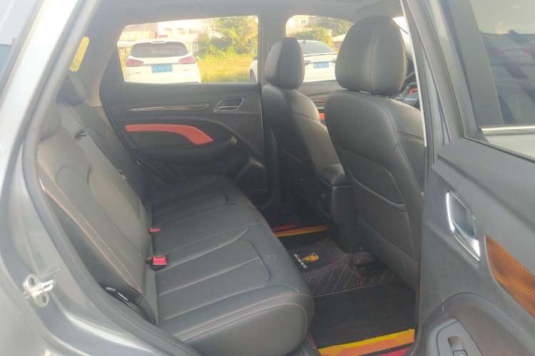 Used Roewe RX3 2021 PRO 1.6L CVT Flagship Model Right Rear Seat