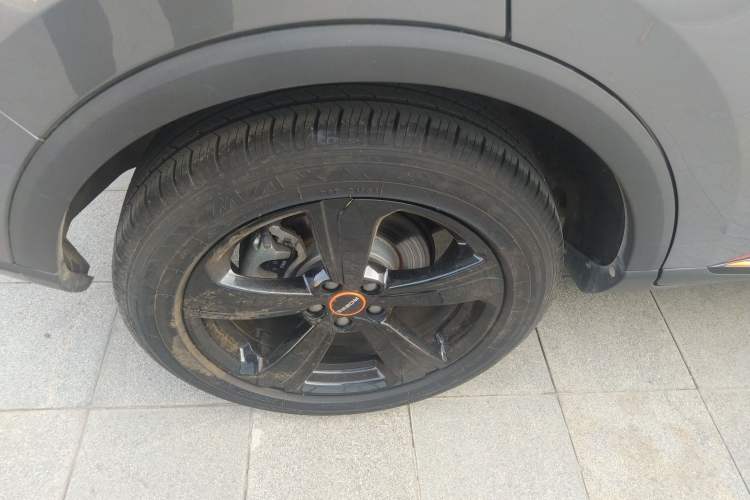 Used Roewe RX3 2021 PRO 1.6L CVT Flagship Model Right Rear Wheel Hub