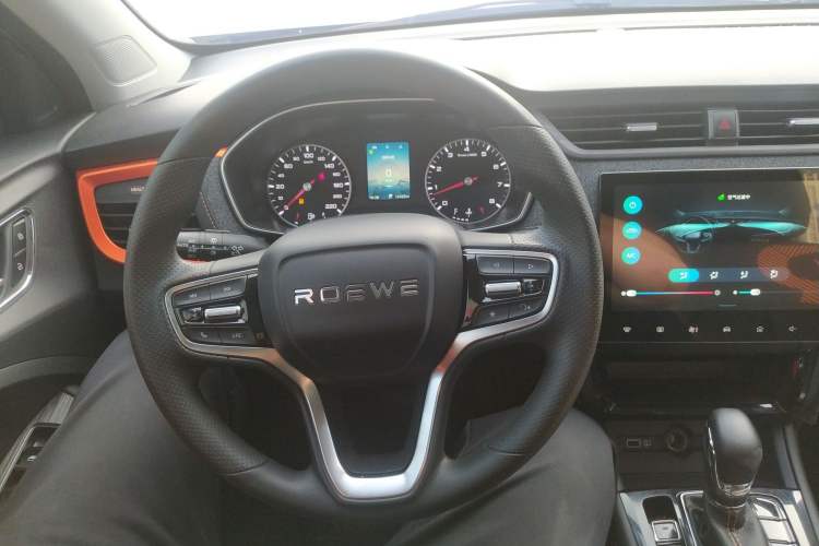 Used Roewe RX3 2021 PRO 1.6L CVT Flagship Model Steering Wheel