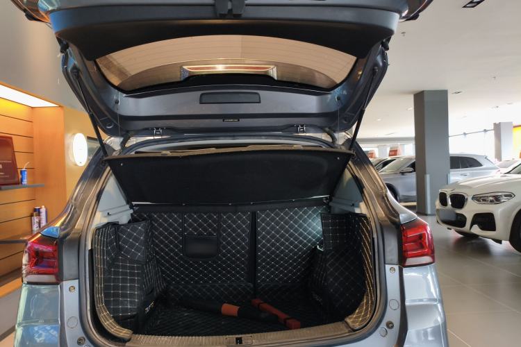 Used Roewe RX3 2021 PRO 1.6L CVT Elite Model Trunk