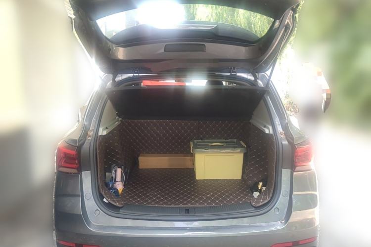Used Roewe RX3 2021 PRO 1.6L CVT Flagship Model Trunk