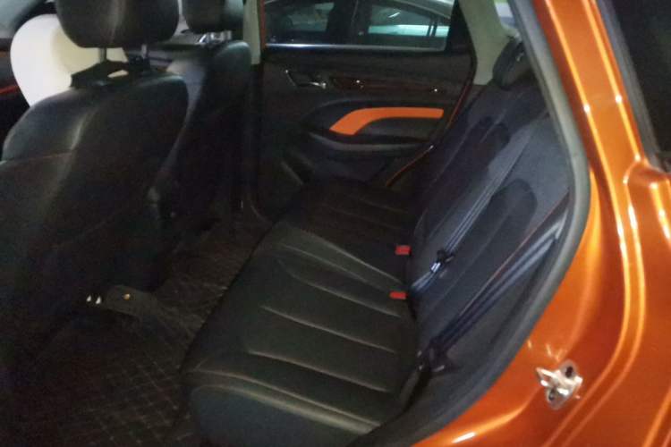 Used Roewe RX3 2021 PRO 1.6L CVT Flagship Model Left Rear Seat