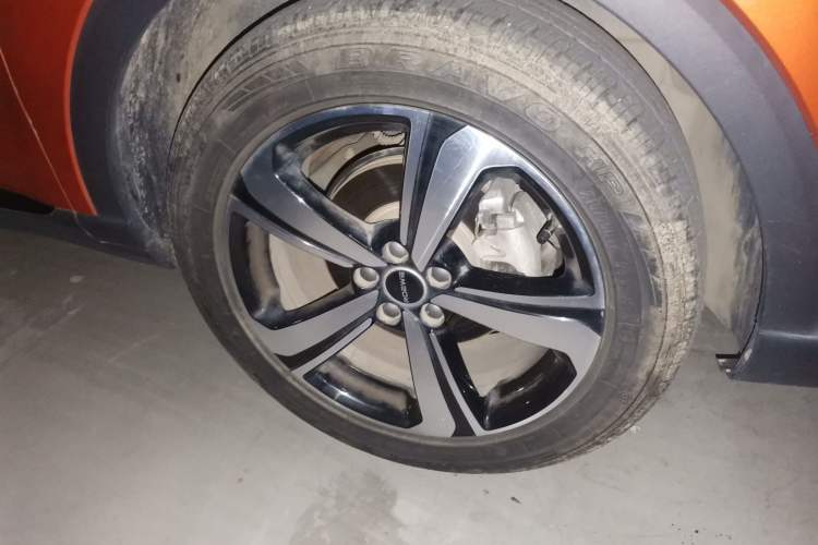 Used Roewe RX3 2021 PRO 1.6L CVT Flagship Model Right Front Wheel Hub