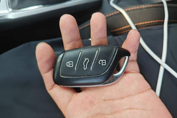 Used Roewe RX3 2021 PRO 1.6L Manual Flagship Model Vehicle Key
