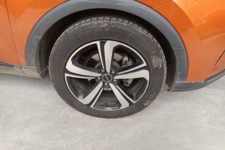 Used Roewe RX3 2021 PRO 1.6L CVT Elite Model Right Front Wheel Hub