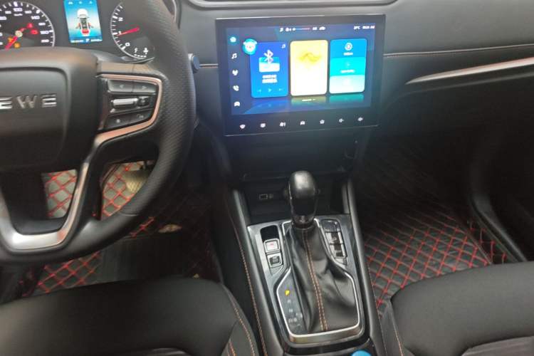 Used Roewe RX3 2021 PRO 1.6L CVT Elite Model Audio And AC Panel