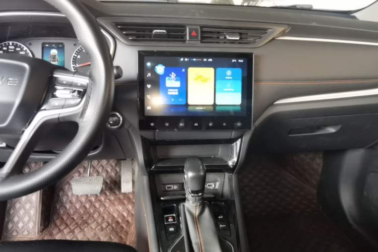 Used Roewe RX3 2021 PRO 1.6L CVT Elite Model Audio And AC Panel