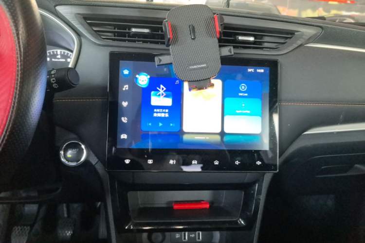 Used Roewe RX3 2021 PRO 1.6L Manual Flagship Model Audio And AC Panel