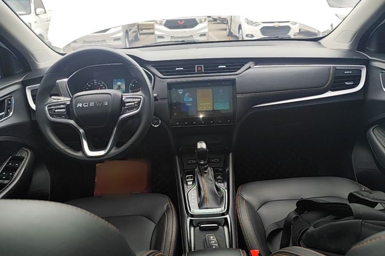 Used Roewe RX3 2021 PRO 1.6L CVT Elite Model Center Console