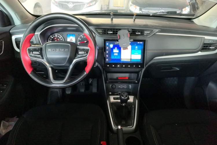 Used Roewe RX3 2021 PRO 1.6L Manual Flagship Model Center Console