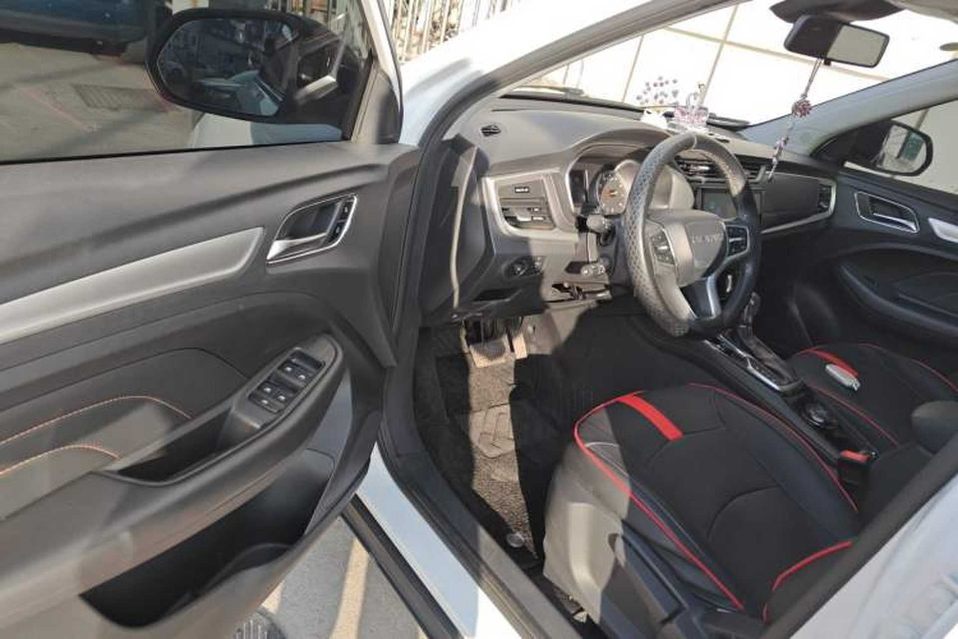 Used Roewe RX3 2021 PRO 1.6L CVT Elite Model Driver Seat