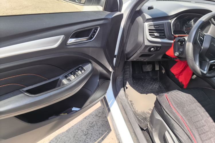 Used Roewe RX3 2021 PRO 1.6L CVT Elite Model Driver Seat