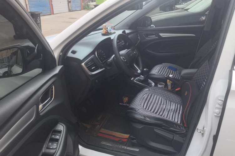 Used Roewe RX3 2021 PRO 1.6L Manual Flagship Model Driver Seat