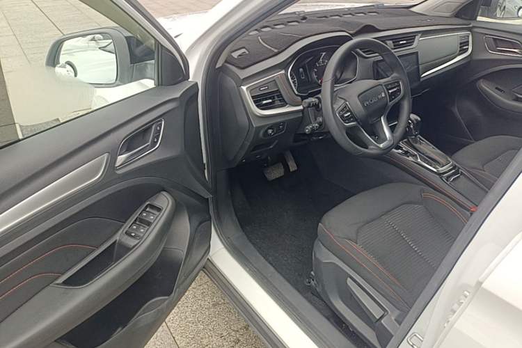 Used Roewe RX3 2021 PRO 1.6L CVT Elite Model Driver Seat