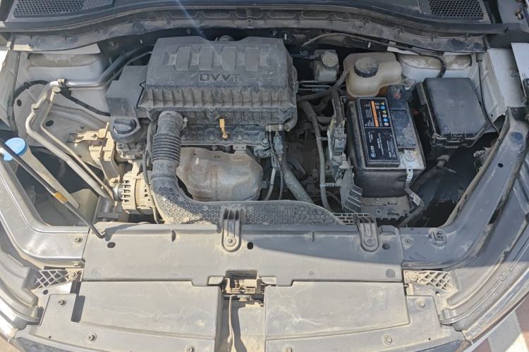 Used Roewe RX3 2021 PRO 1.6L Manual Flagship Model Engine Bay