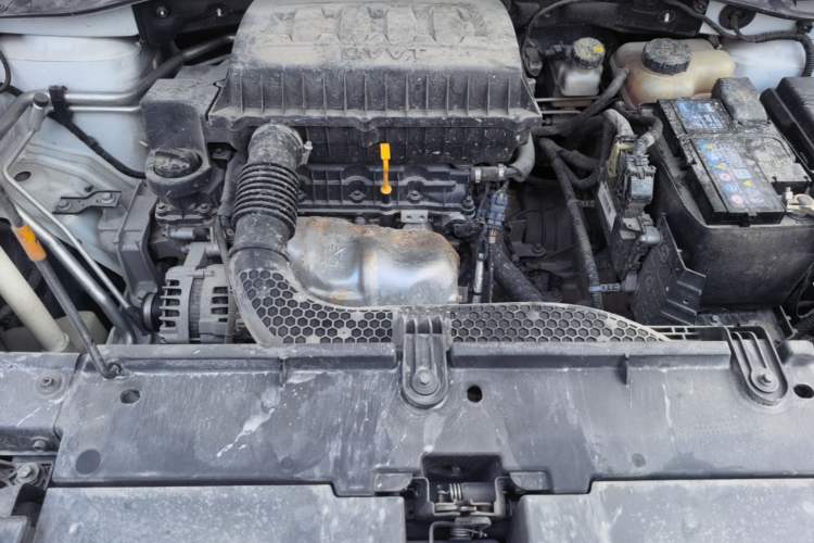 Used Roewe RX3 2021 PRO 1.6L CVT Elite Model Engine Bay