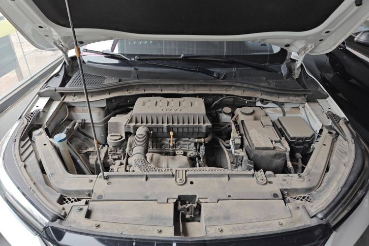 Used Roewe RX3 2021 PRO 1.6L CVT Flagship Model Engine Bay
