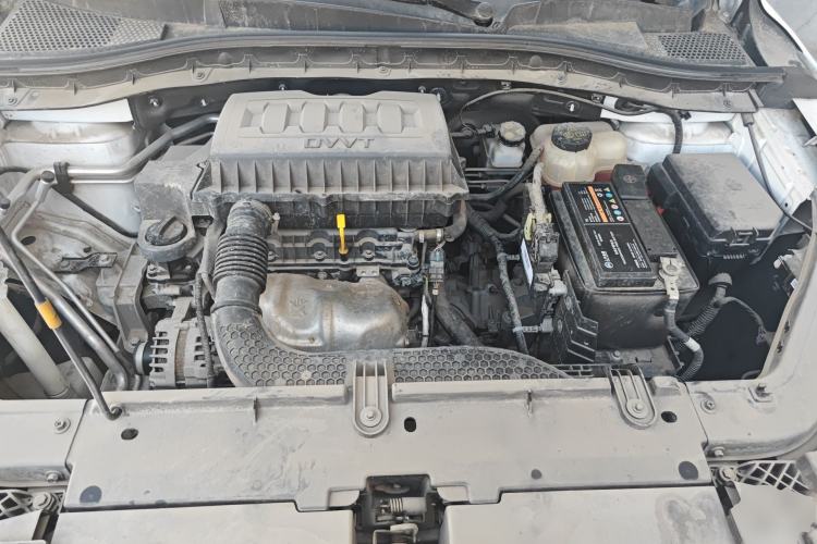 Used Roewe RX3 2021 PRO 1.6L Manual Flagship Model Engine Bay