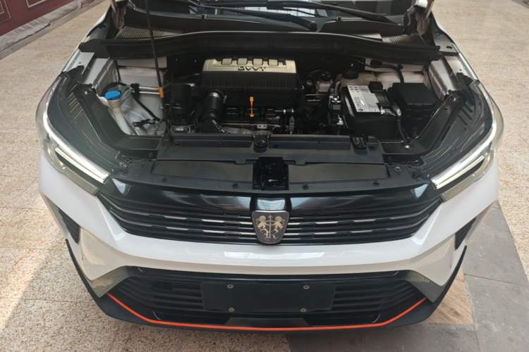 Used Roewe RX3 2021 PRO 1.6L CVT Elite Model Engine Bay